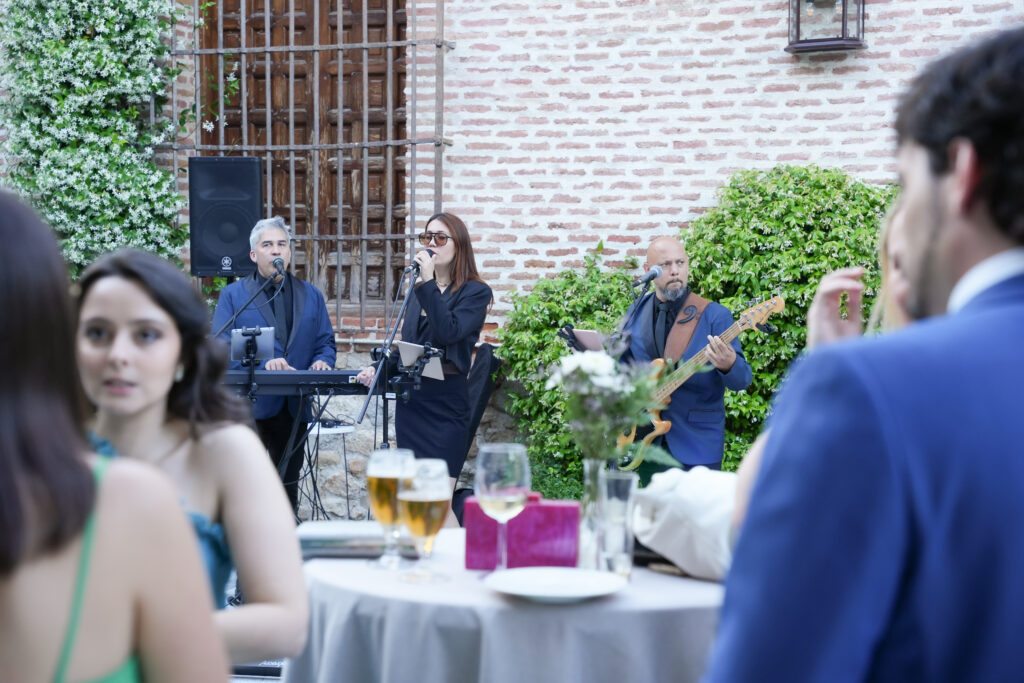 grupo de música para cocteles