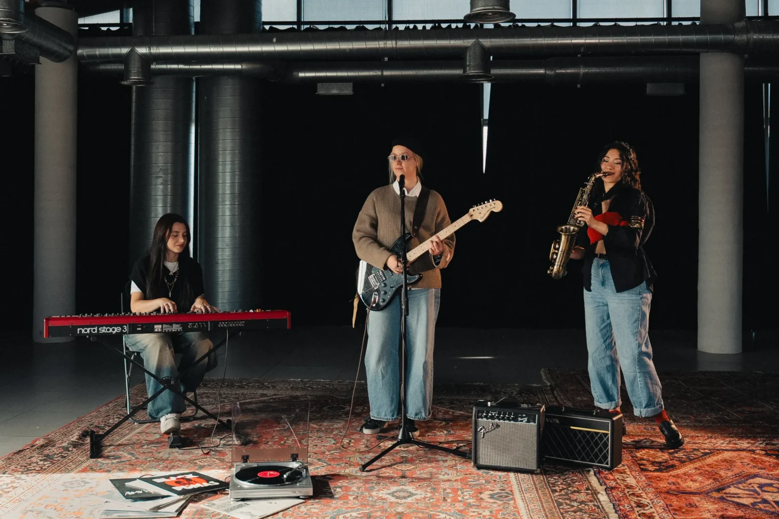 Moon Glow Pop, Soul & R&B Trio